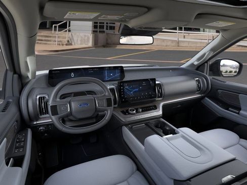 New 2026 Ford Expedition Max Platinum AWD/4WD image 9