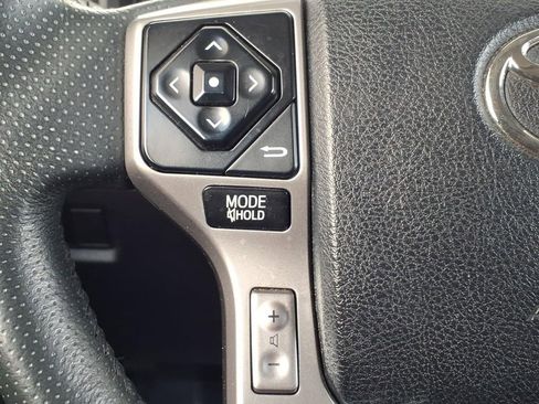 Used 2016 Toyota 4Runner Limited AWD/4WD image 31