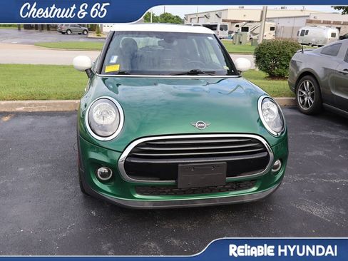 Used 2020 MINI Cooper 4-Door Hardtop FWD image 4