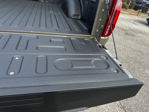 New 2025 Ford F150 Lariat w/ Equipment Group 501A Mid image 43