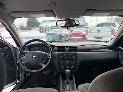 Used 2014 Chevrolet Impala Limited LS image 12