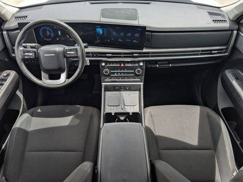 Used 2024 Hyundai Santa Fe SE image 24