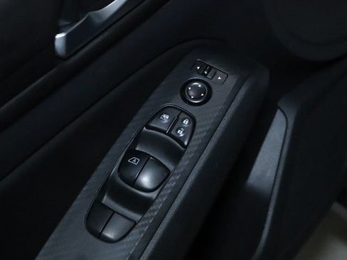 Used 2024 Nissan Altima 2.5 SV w/ SV Premium Package AWD/4WD image 16