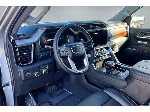 New 2026 GMC Sierra 1500 Denali w/ Denali Reserve Package image 7