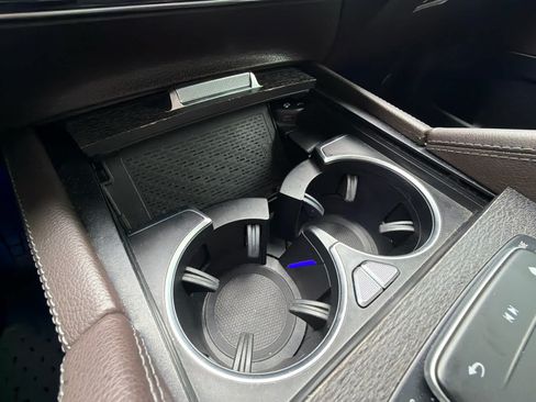 Used 2021 Mercedes-Benz GLE 450 4MATIC image 26