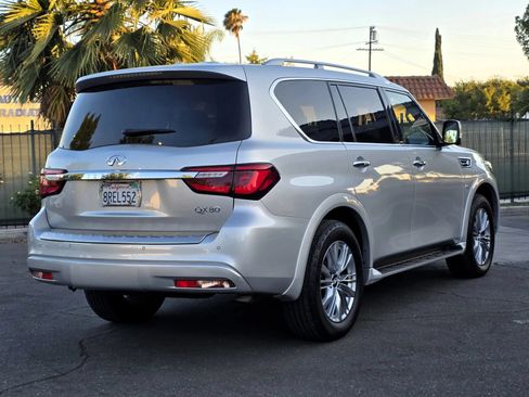 Used 2019 INFINITI QX80 Luxe AWD/4WD image 3