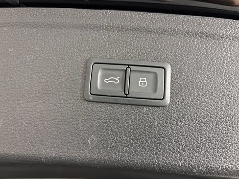Used 2023 Audi Q5 2.0T Premium AWD/4WD image 25
