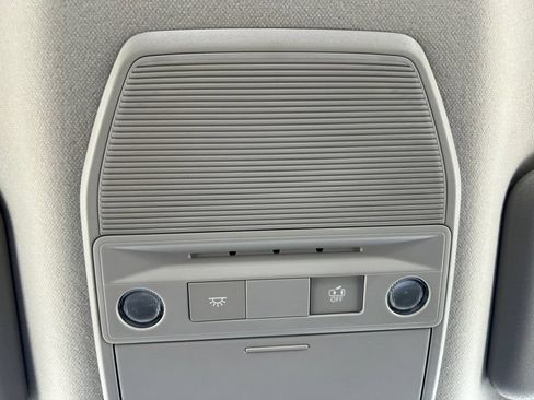 New 2026 Nissan Sentra SV w/ SV Convenience Package FWD image 8