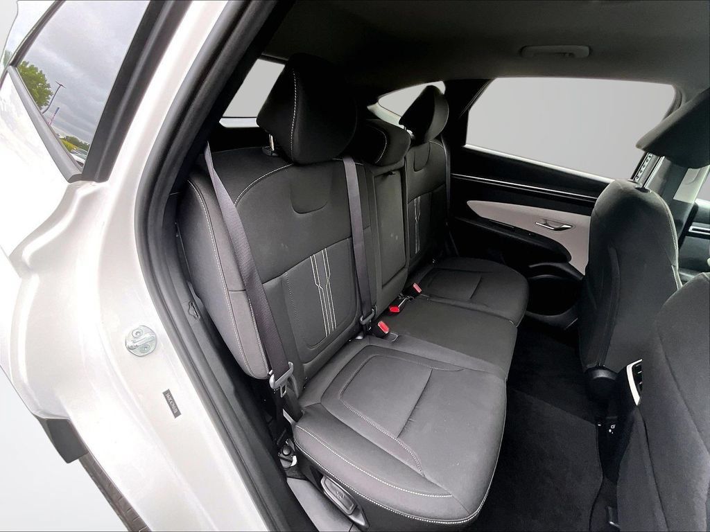 Used 2023 Hyundai Tucson SEL AWD/4WD image 25