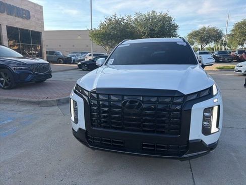 Used 2024 Hyundai Palisade Calligraphy AWD/4WD image 3