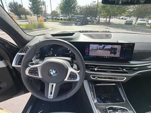 Used 2026 BMW X5 M60i AWD/4WD image 14