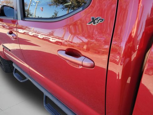 Used 2017 Toyota Tacoma SR5 w/ Tow Package image 22