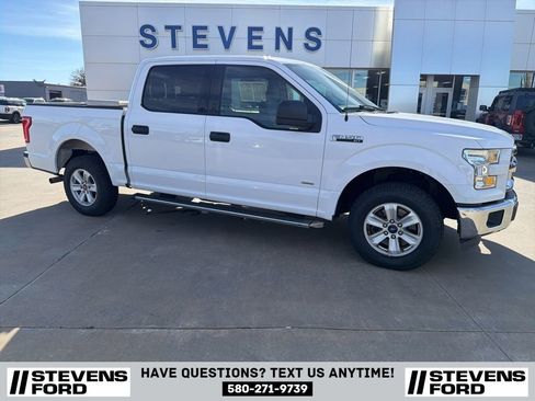 Used 2015 Ford F150 XLT image 2