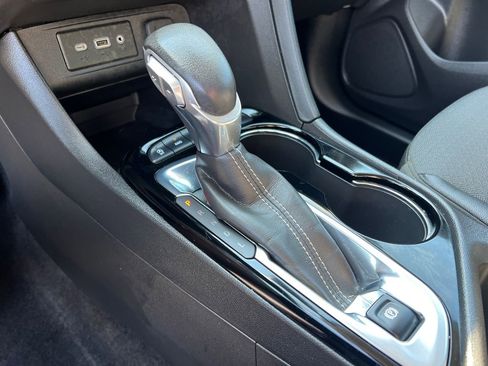 Used 2023 Buick Encore GX Preferred w/ Cold Weather Comfort Package image 31