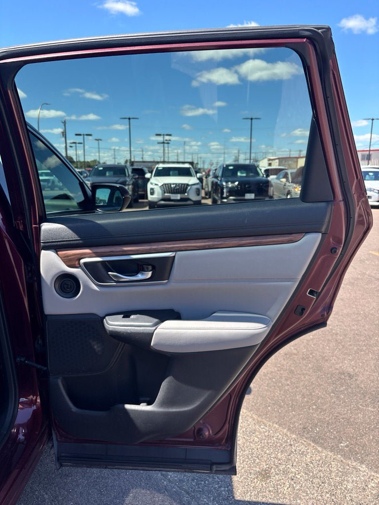 Used 2018 Honda CR-V Touring image 27