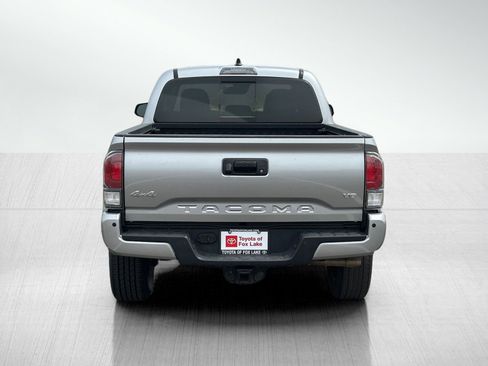 Used 2023 Toyota Tacoma Limited AWD/4WD image 6