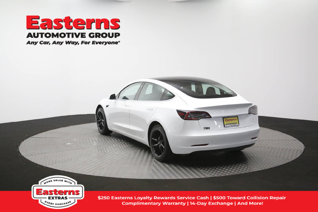 Used 2020 Tesla Model 3 Standard Range Plus RWD image 32