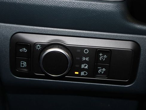 New 2026 Ford Maverick XL image 37