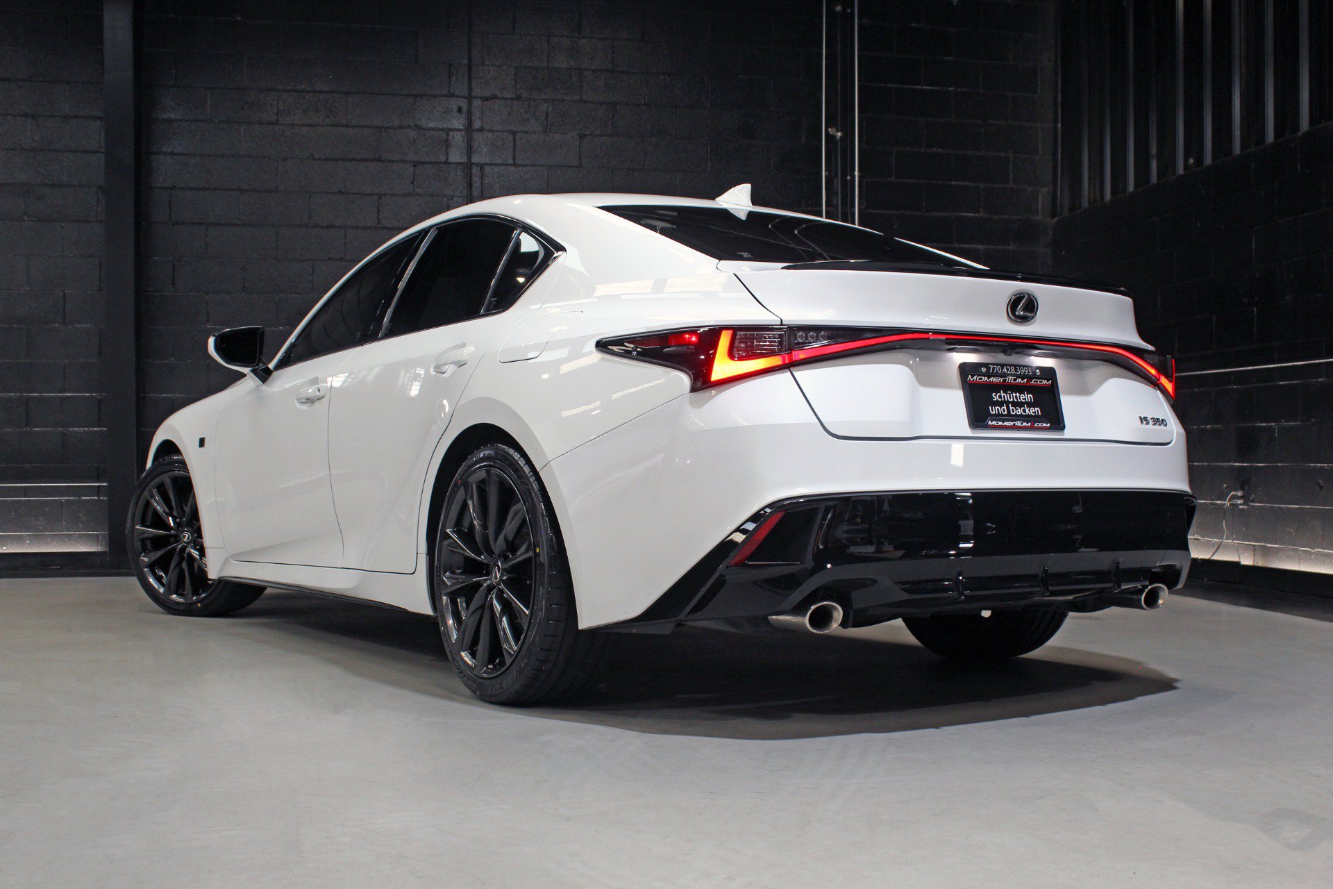 Used 2024 Lexus IS 350 F Sport RWD image 13