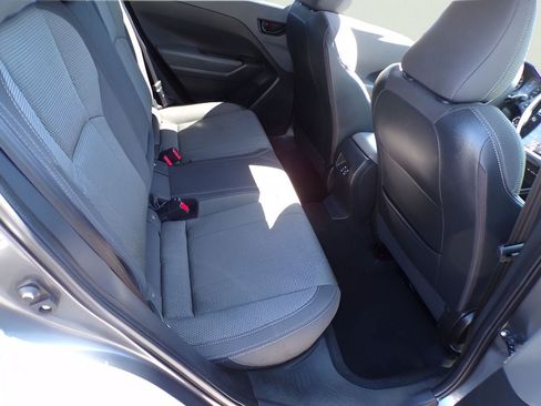Used 2024 Subaru Crosstrek 2.0i Premium AWD/4WD image 9