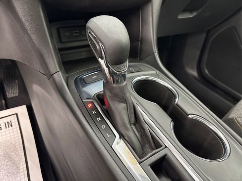 Used 2024 Chevrolet Equinox LT image 31