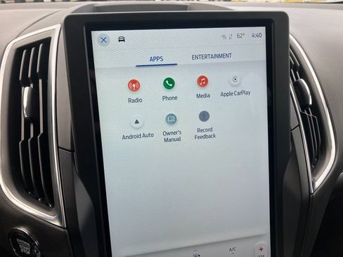 Used 2024 Ford Edge Titanium image 8