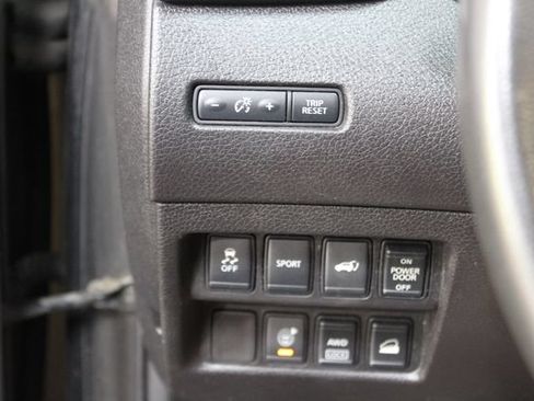 Used 2014 Nissan Rogue SL AWD/4WD image 15