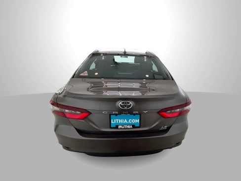 Used 2022 Toyota Camry LE w/ Cold Weather Package AWD/4WD image 7