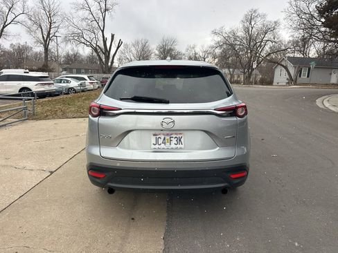 Used 2021 MAZDA CX-9 Touring image 8