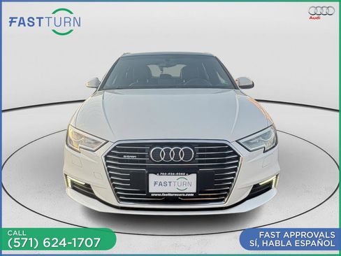 Used 2017 Audi A3 e-tron Premium image 3