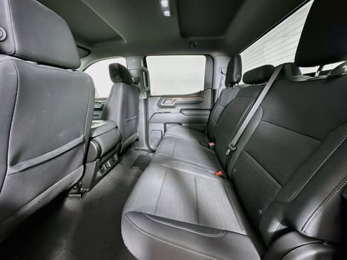 Used 2024 Chevrolet Silverado 1500 LT AWD/4WD image 27