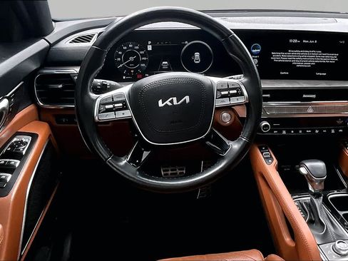 Used 2023 Kia Telluride SX X-Pro AWD/4WD image 11