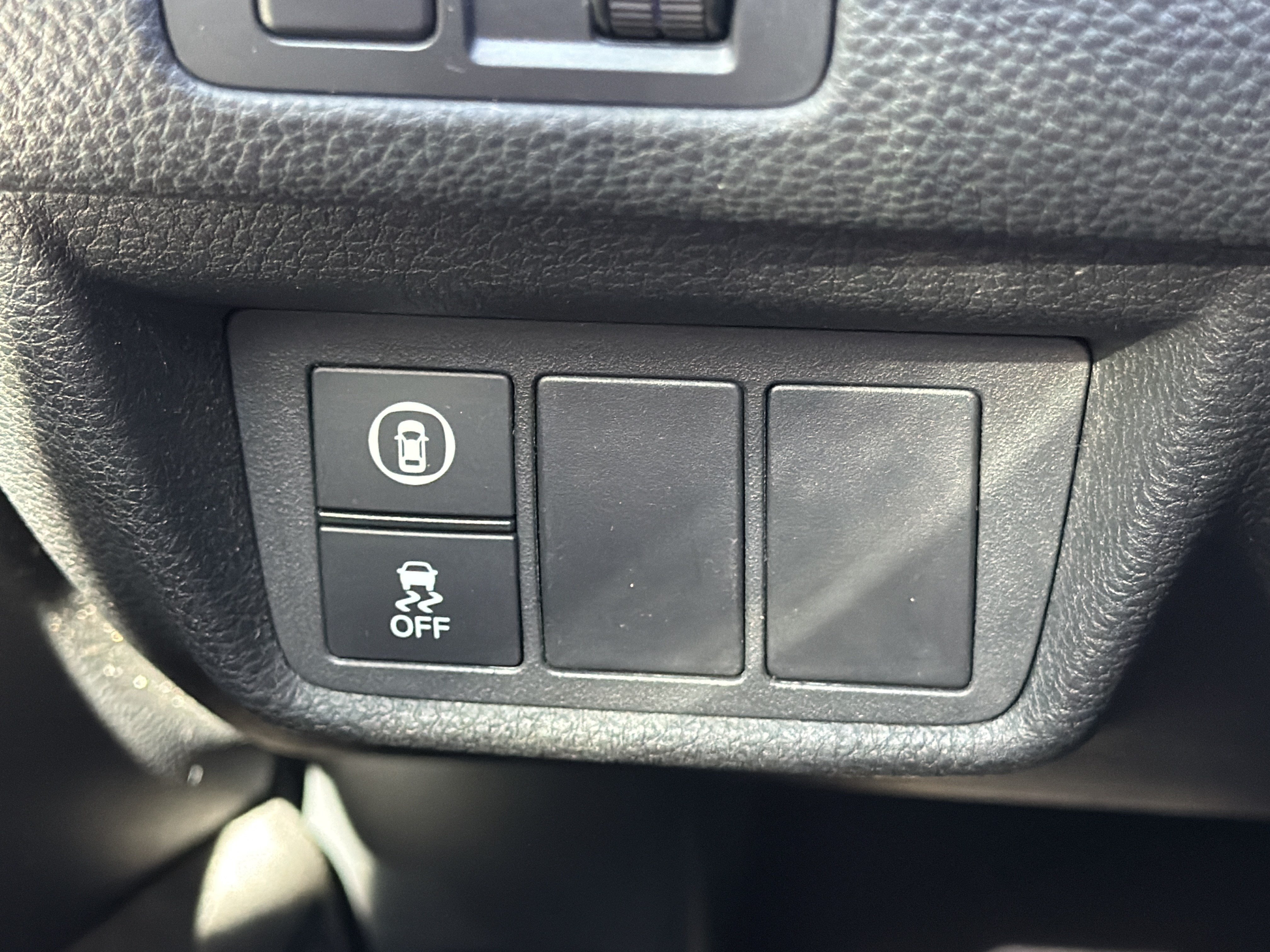 Used 2018 Honda Accord Sport image 12