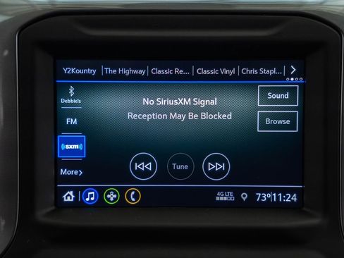 Used 2022 Chevrolet Silverado 1500 Custom w/ Safety Confidence Package AWD/4WD image 22