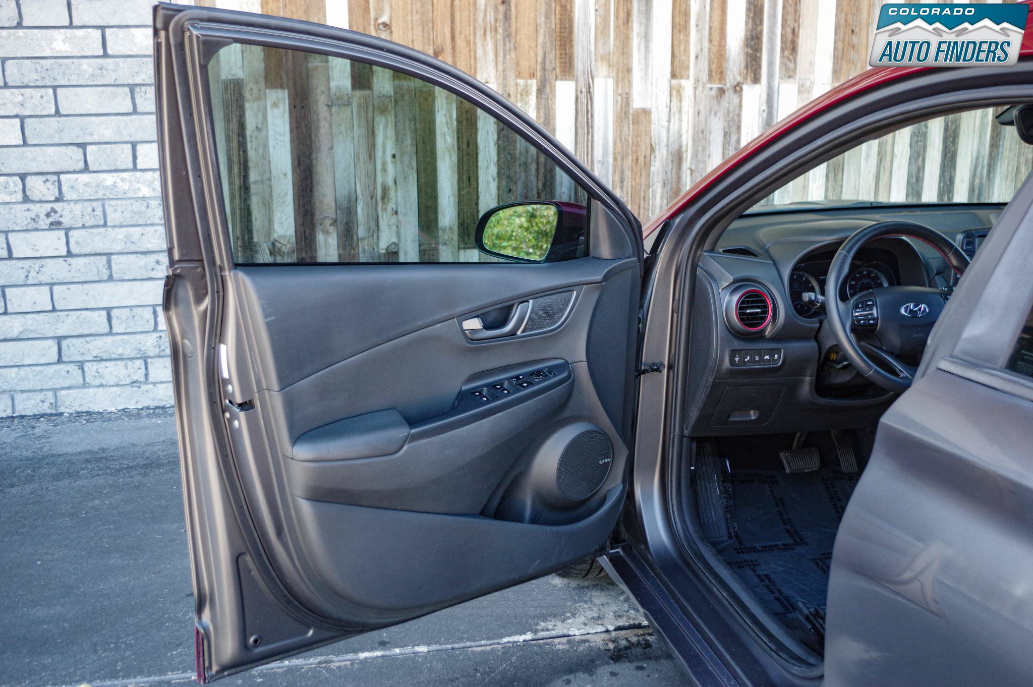 Used 2019 Hyundai Kona Ultimate FWD image 10