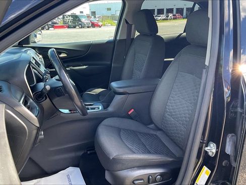 Used 2019 Chevrolet Equinox LT FWD image 24
