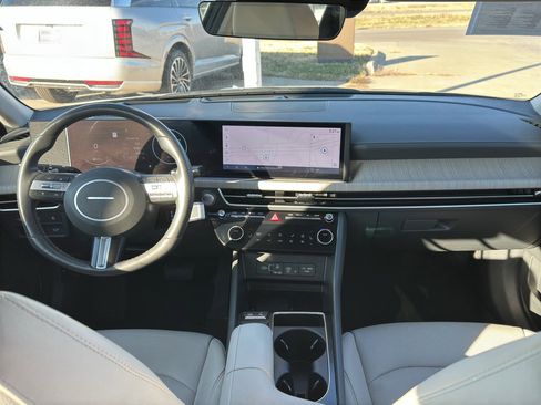 Used 2024 Hyundai Sonata Limited image 11