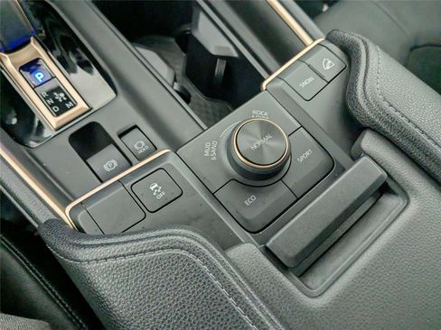 Certified 2026 Toyota Grand Highlander AWD Hybrid image 21