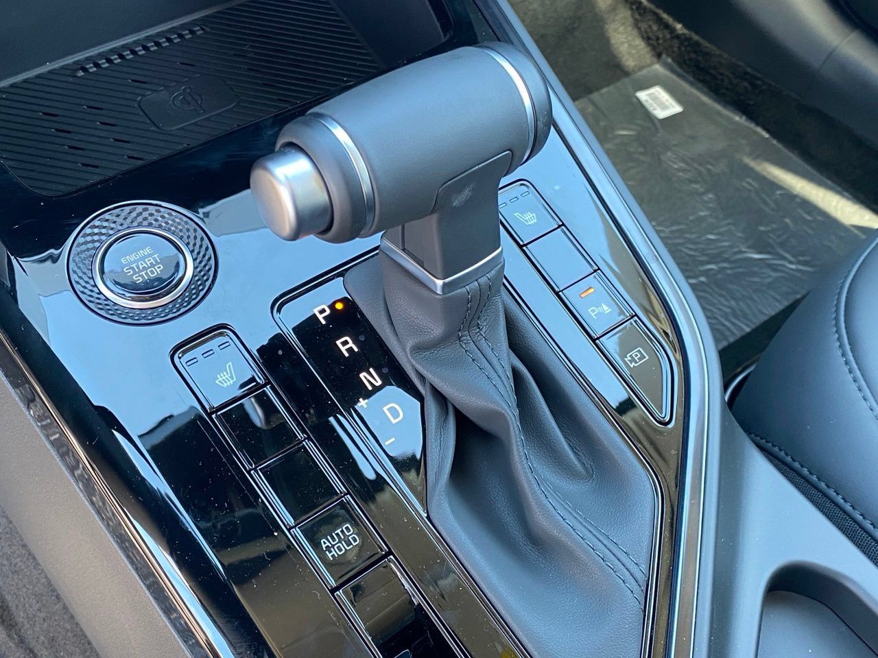 New 2026 Kia Niro EX FWD image 18