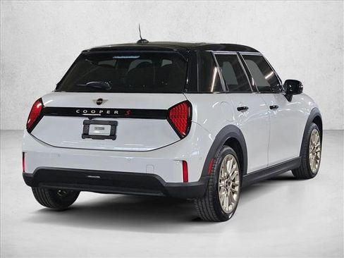 Certified 2025 MINI Cooper S FWD image 5