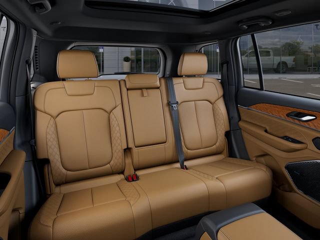 New 2026 Jeep Grand Cherokee Summit AWD/4WD image 16