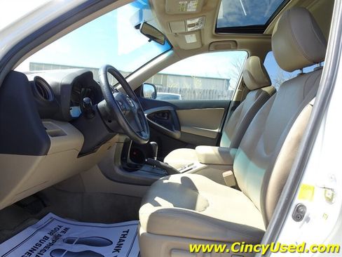 Used 2011 Toyota RAV4 Limited w/ Limited Extra Value Pkg AWD/4WD image 11