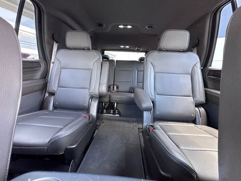 Used 2023 GMC Yukon Denali w/ LPO, Floor Liner Package AWD/4WD image 20