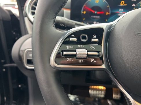 Used 2023 Mercedes-Benz CLA 250 4MATIC image 25