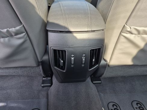 Used 2012 Hyundai Sonata Limited w/ Navigation Pkg FWD image 14