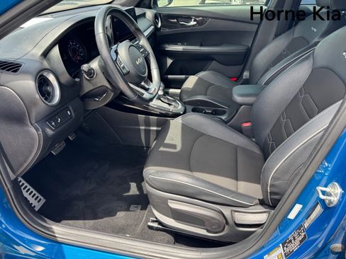 Certified 2022 Kia Forte GT-Line FWD image 10