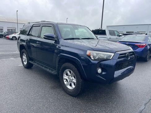 Used 2020 Toyota 4Runner SR5 Premium w/ Moonroof Package AWD/4WD image 7