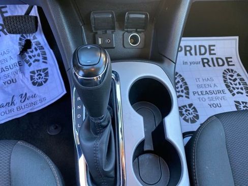 Used 2016 Chevrolet Cruze LS image 14