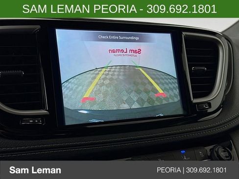 New 2026 Chrysler Pacifica Select FWD image 13