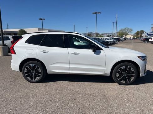 New 2026 Volvo XC60 T8 Plus w/ Climate Package PRO AWD/4WD image 2